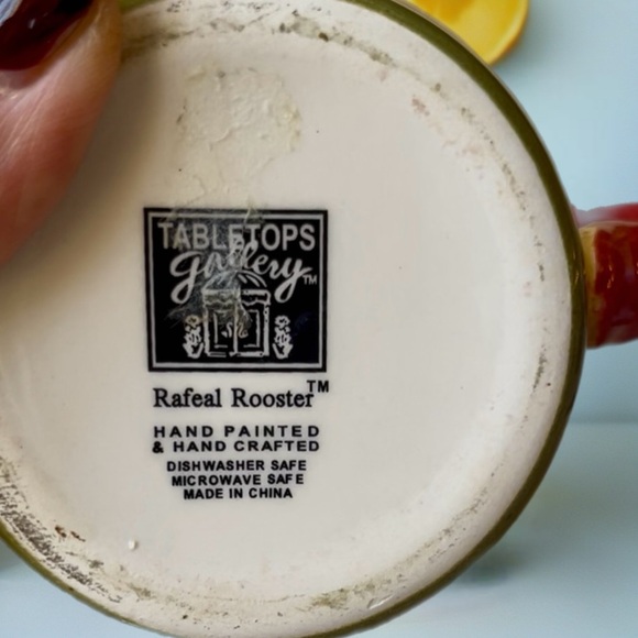 Handcrafted Rooster Mug - Red and Yellow - Picture 7 of 7